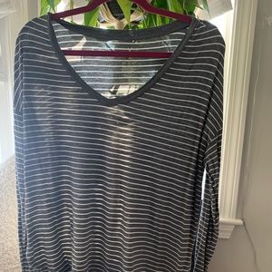 American Eagle Long Sleeve